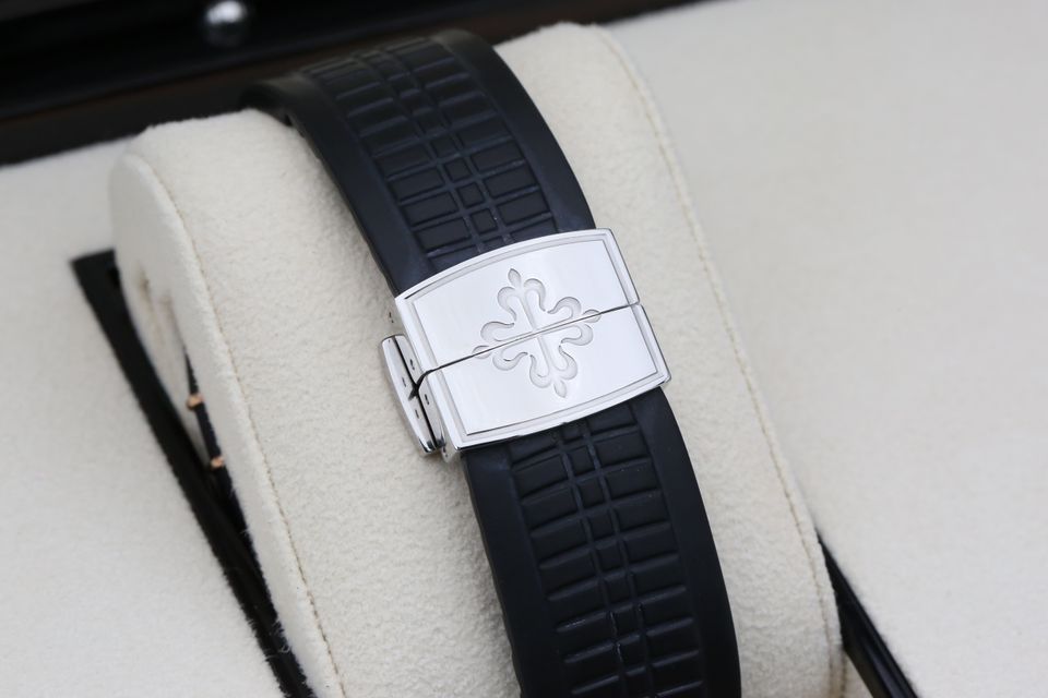 Patek Philippe Aquanaut 5167A-001 Image 3